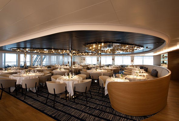 8X8A0127_Laperouse_Panoramic-restaurant.jpg