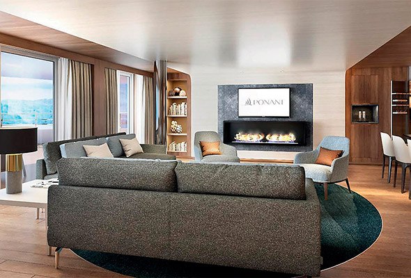 Lounge1.jpg