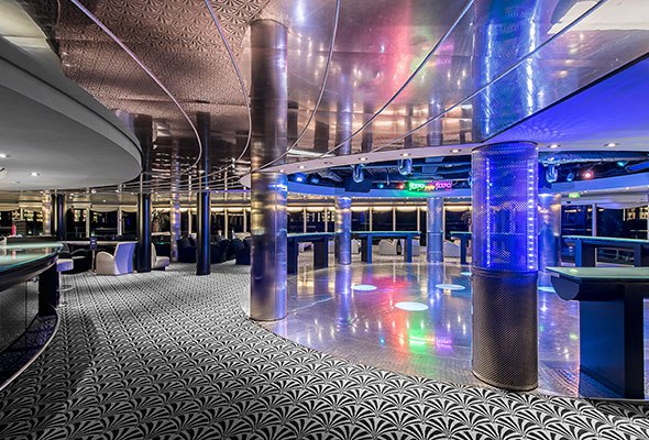 MSC-Sinfonia,-Pasha-Club-Disco.jpg