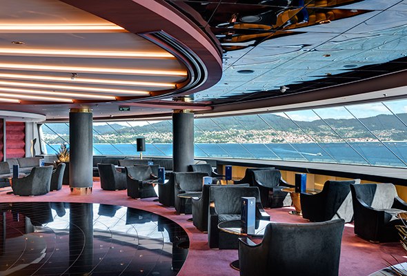 MSC-Yacht-Club---Top-Sail-Lounge.jpg