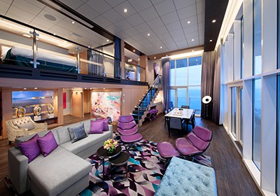 RCI_HM_RoyalLoftSuite-Living.jpg