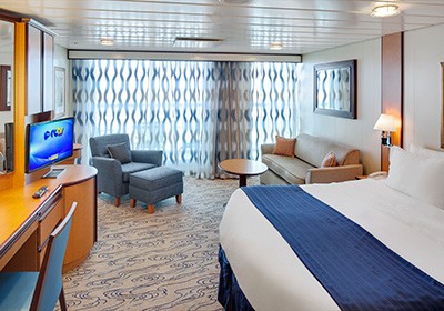 RCI_JW_JuniorSuite-LivingR.jpg