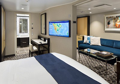 RCI_AN_GrandSuite-BedroomR.jpg