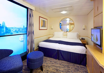 RCI_VY_Virtual_Balcony_Stateroom_RB1242-0112.jpg