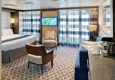 RCI_AN_JuniorSuite-LivingR.jpg