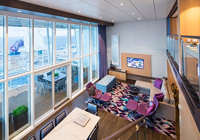RCI_HM_RoyalLoftSuite-Living1R.jpg