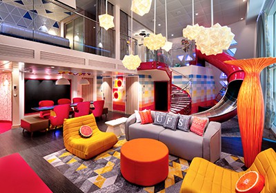 RCI_WN_022022_PR_MVerdure_UFS-LivingRoom2_lores.jpg