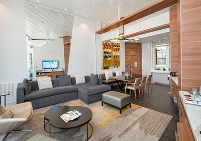 RCI_AL_GrandLoftSuite-Living1R.jpg