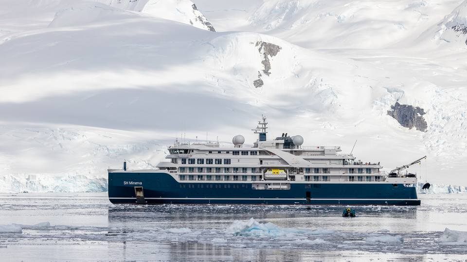 SH-Minerva-Antarctica-1920.jpg