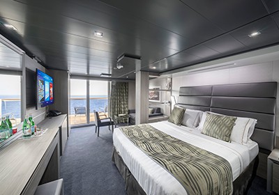Seashore,-MSC-Yacht-Club-Deluxe-Suite-1.jpg