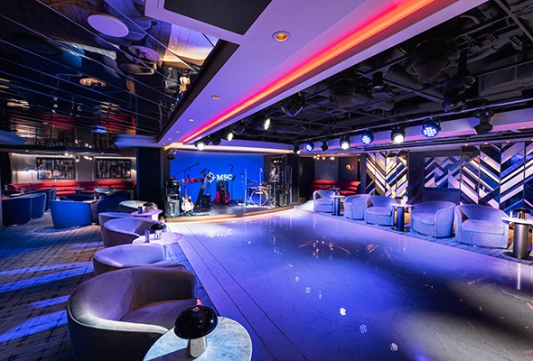 Seashore,-Uptown-Lounge.jpg