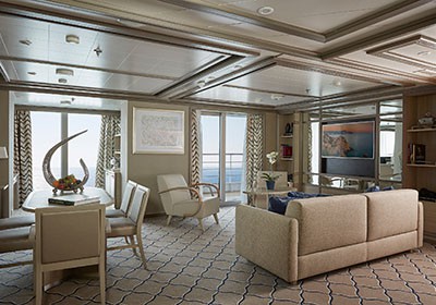 Silver-Muse,-Owner's-Suite.jpg