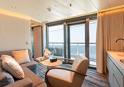 Silver-Suite's-Living-Room.jpg