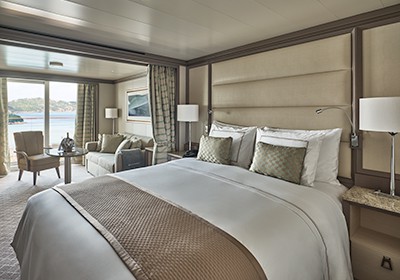 SilverSeaMoonVerandaSuite0341.jpg