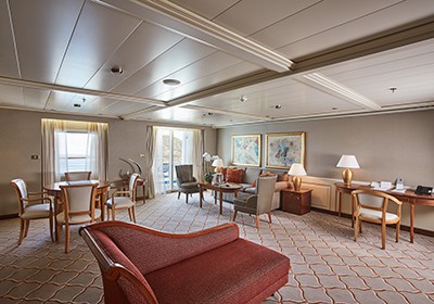 SilverSeaWhisperGrandSuite1923.jpg