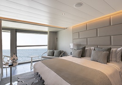 Superior-Veranda-Suite.jpg