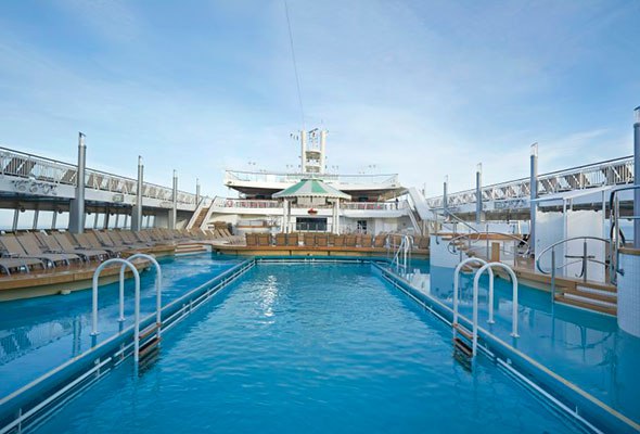 ncl_Jade_PoolDeck_0161.jpg