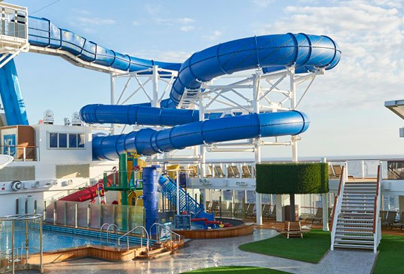 ncl_Joy_Aqua_Park_0700.jpg